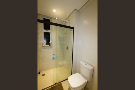 Apartamento à venda com 155m², 3 quartos e 4 vagasBanheiro da Suíte 2