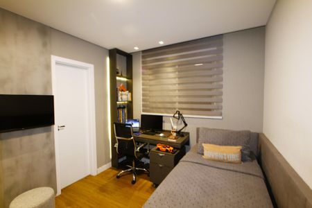 Apartamento à venda com 155m², 3 quartos e 4 vagasSuíte 1