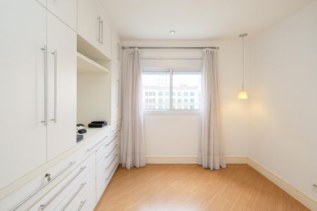 Quarto 1 de apartamento à venda com 4 quartos, 125m² em Vila Olímpia, São Paulo