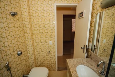 Apartamento à venda com 134m², 3 quartos e 1 vagaBanheiro Social