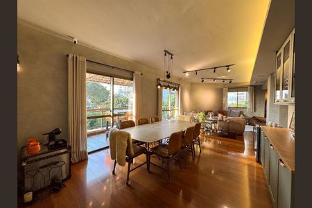 Apartamento à venda com 186m², 3 quartos e 3 vagas Apartamento à venda com 186m², 3 quartos e 3 vagasFoto 01
