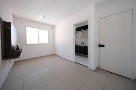 Sala de apartamento à venda com 2 quartos, 52m² em Vila Talarico, São Paulo