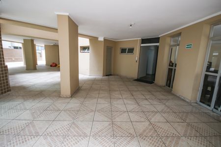 Apartamento para alugar com 77m², 2 quartos e 1 vaga Apartamento para alugar com 77m², 2 quartos e 1 vagaÁrea comum