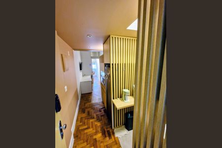 Studio à venda com 32m², 1 quarto e sem vaga Studio à venda com 32m², 1 quarto e sem vagaFoto 02