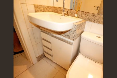 Apartamento à venda com 105m², 3 quartos e 1 vagaBanheiro Social