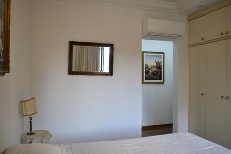 Apartamento à venda com 154m², 4 quartos e 2 vagasQuarto 3