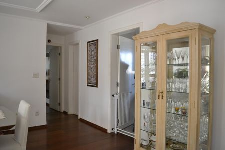 Apartamento à venda com 154m², 4 quartos e 2 vagasSala