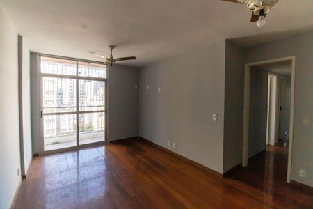Sala de apartamento para alugar com 4 quartos, 166m² em Ingá, Niterói