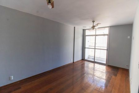 Sala de apartamento para alugar com 4 quartos, 166m² em Ingá, Niterói