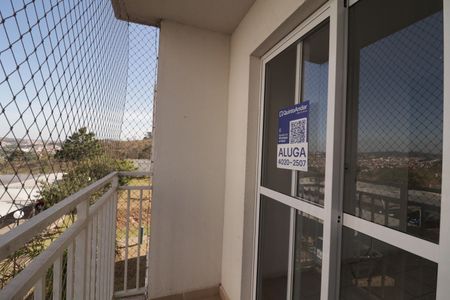 Apartamento à venda com 72m², 3 quartos e 1 vaga Apartamento à venda com 72m², 3 quartos e 1 vagaPlaca