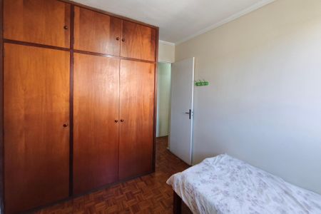 Apartamento à venda com 57m², 2 quartos e 1 vagaQuarto 2