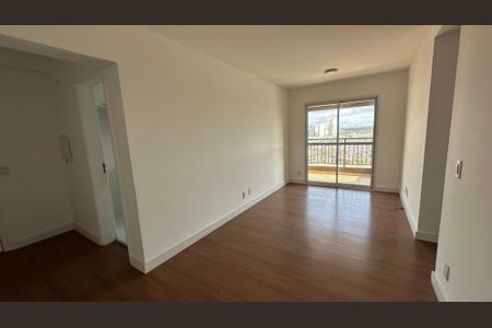 Apartamento para alugar com 71m², 3 quartos e 1 vagaSala