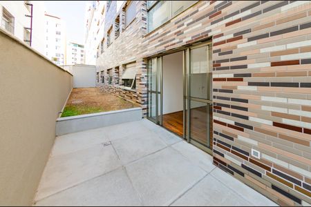 Apartamento à venda com 275m², 4 quartos e 3 vagas Apartamento à venda com 275m², 4 quartos e 3 vagasVaranda da Sala