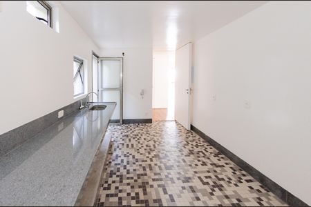 Apartamento à venda com 275m², 4 quartos e 3 vagas Apartamento à venda com 275m², 4 quartos e 3 vagasCozinha