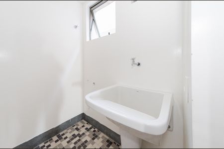 Apartamento à venda com 275m², 4 quartos e 3 vagas Apartamento à venda com 275m², 4 quartos e 3 vagasÁrea de serviço