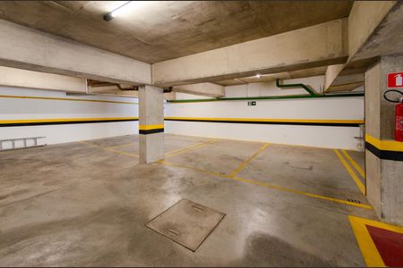 Apartamento à venda com 275m², 4 quartos e 3 vagas Apartamento à venda com 275m², 4 quartos e 3 vagasGaragem