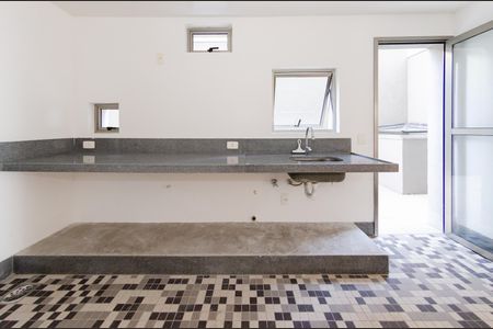 Apartamento à venda com 275m², 4 quartos e 3 vagas Apartamento à venda com 275m², 4 quartos e 3 vagasCozinha