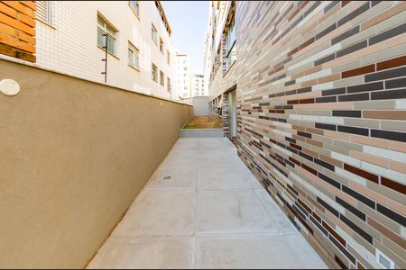 Apartamento à venda com 275m², 4 quartos e 3 vagas Apartamento à venda com 275m², 4 quartos e 3 vagasVaranda da Sala