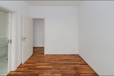 Apartamento à venda com 275m², 4 quartos e 3 vagas Apartamento à venda com 275m², 4 quartos e 3 vagasSuíte 1