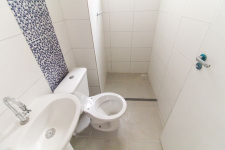 Apartamento à venda com 37m², 2 quartos e sem vaga Apartamento à venda com 37m², 2 quartos e sem vagaBanheiro