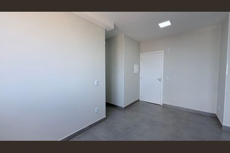 Sala de apartamento para alugar com 2 quartos, 44m² em Campos Elíseos , Campinas