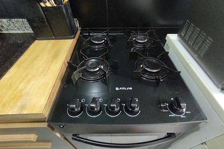 Apartamento para alugar com 69m², 2 quartos e 1 vagaCozinha - Fogão