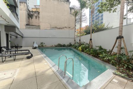 Apartamento à venda com 35m², 1 quarto e sem vaga Apartamento à venda com 35m², 1 quarto e sem vagaÁrea comum - Piscina