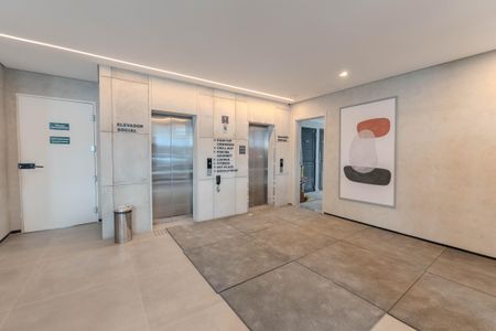 Apartamento à venda com 35m², 1 quarto e sem vaga Apartamento à venda com 35m², 1 quarto e sem vagaHall de entrada