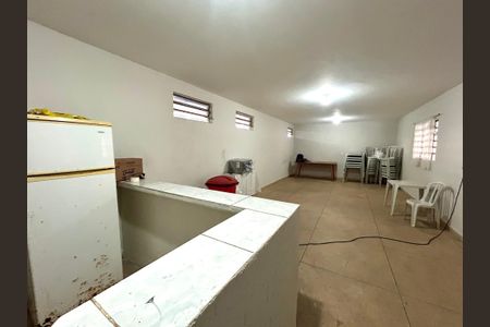 Apartamento à venda com 66m², 2 quartos e 1 vaga Apartamento à venda com 66m², 2 quartos e 1 vagaÁrea comum - Salão de festas