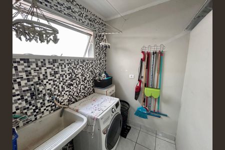Apartamento à venda com 66m², 2 quartos e 1 vaga Apartamento à venda com 66m², 2 quartos e 1 vagaÁrea de Serviço