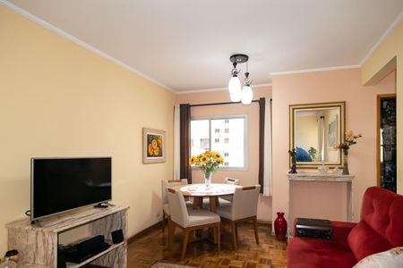 Apartamento à venda com 79m², 2 quartos e 1 vagaSala