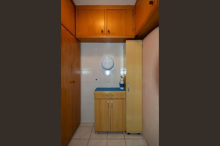 Apartamento à venda com 79m², 2 quartos e 1 vagaQuarto de Serviço