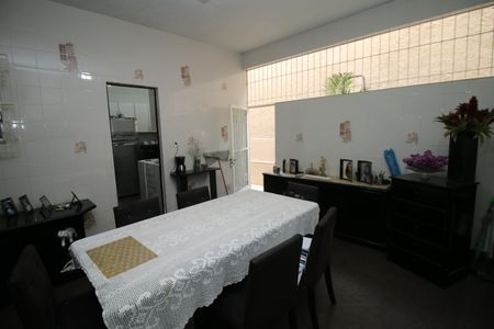 Casa para alugar com 190m², 4 quartos e 1 vagaCopa