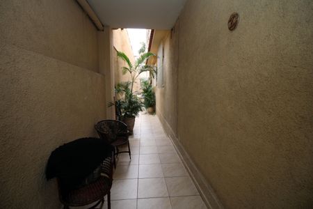 Casa para alugar com 190m², 4 quartos e 1 vagaÁrea comum -  Corredor lateral