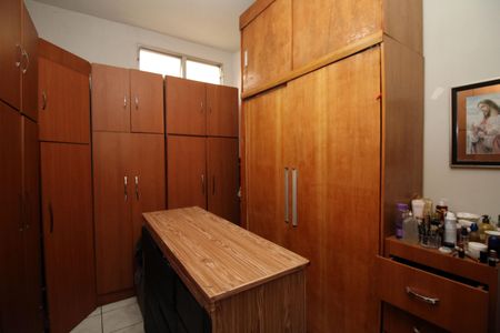 Casa para alugar com 190m², 4 quartos e 1 vagaQuarto 1