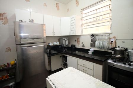 Casa para alugar com 190m², 4 quartos e 1 vagaCozinha