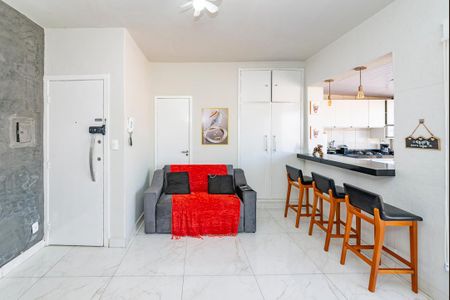 Apartamento à venda com 65m², 1 quarto e sem vaga Apartamento à venda com 65m², 1 quarto e sem vagaSala