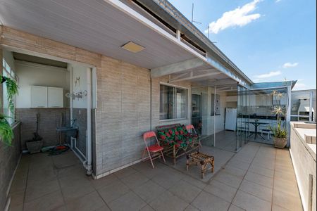 Apartamento à venda com 65m², 1 quarto e sem vaga Apartamento à venda com 65m², 1 quarto e sem vagaVaranda