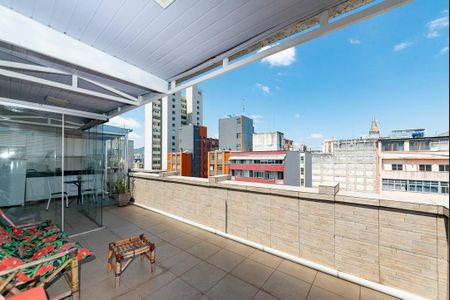 Apartamento à venda com 65m², 1 quarto e sem vaga Apartamento à venda com 65m², 1 quarto e sem vagaVaranda