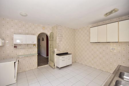 Casa à venda com 302m², 4 quartos e 3 vagasCozinha