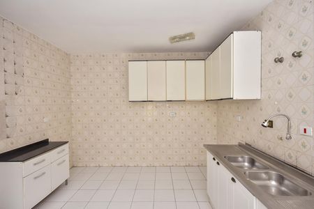 Casa à venda com 302m², 4 quartos e 3 vagasCozinha