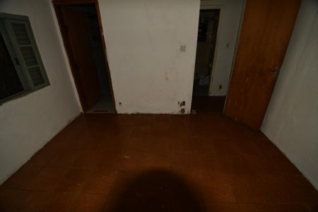 Casa à venda com 74m², 2 quartos e 2 vagasSuíte