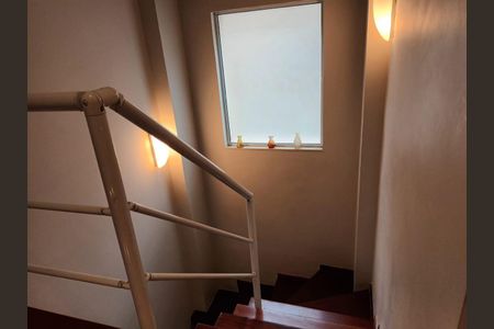 Casa à venda com 270m², 4 quartos e 2 vagas Casa à venda com 270m², 4 quartos e 2 vagasFoto 32