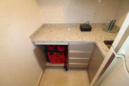 Apartamento para alugar com 28m², 1 quarto e sem vagaStudio