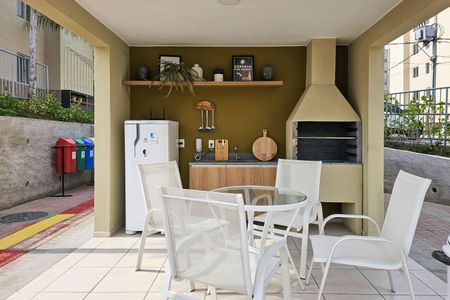 Apartamento para alugar com 42m², 2 quartos e 1 vagaÁrea comum - Churrasqueira