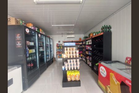 Apartamento à venda com 35m², 2 quartos e sem vaga Apartamento à venda com 35m², 2 quartos e sem vagaÁrea comum - Minimercado