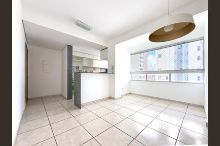 Sala 1º Piso de apartamento à venda com 2 quartos, 132m² em Ouro Preto, Belo Horizonte