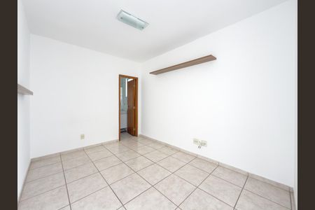Sala 2º Piso de apartamento à venda com 2 quartos, 132m² em Ouro Preto, Belo Horizonte
