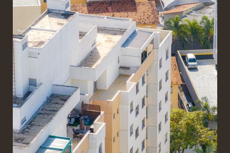 Apartamento à venda com 132m², 2 quartos e 2 vagas Apartamento à venda com 132m², 2 quartos e 2 vagasCobertura Vista de Cima
