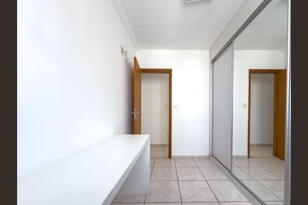 Apartamento à venda com 132m², 2 quartos e 2 vagas Apartamento à venda com 132m², 2 quartos e 2 vagasQuarto 1